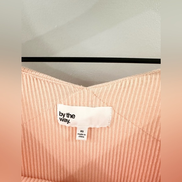 By The Way Off The Shoulder Ribbed Top Peach Size XS - Picture 5 of 6